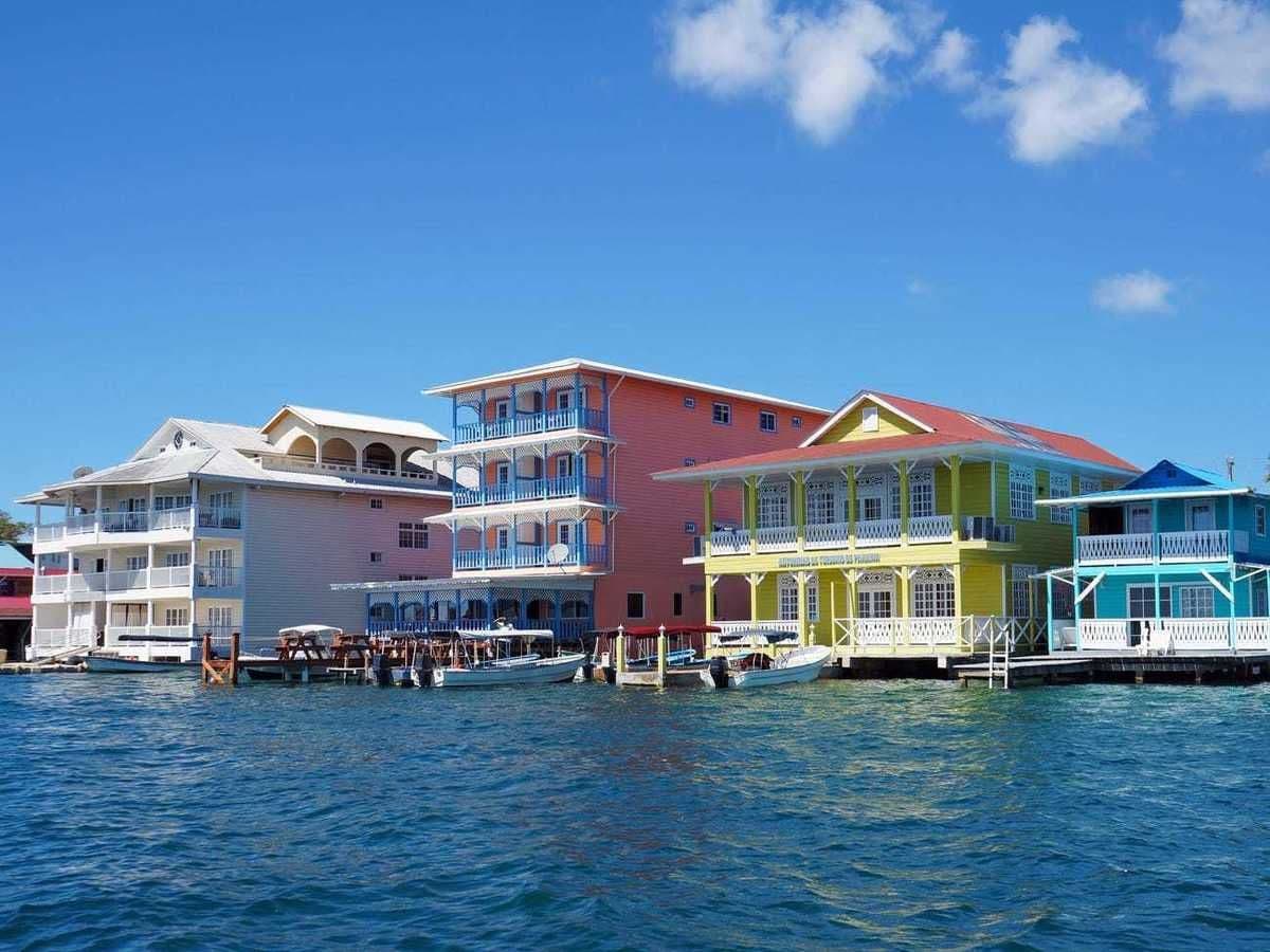 定年後の生活に最適な国ベスト10