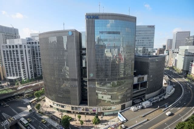 Living in Yurakucho: What is it Like For Foreigners?