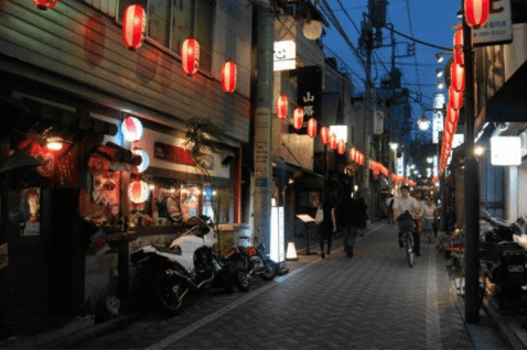 Living in Kagurazaka: What is it Like for Foreigners?