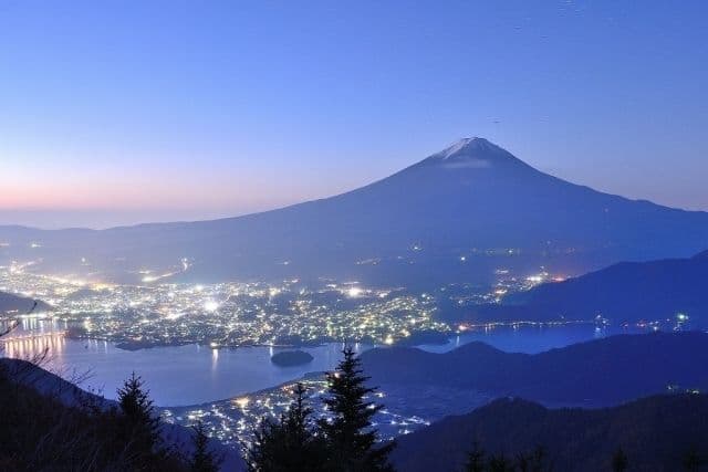 Living Near Mount Fuji (Yamanashi Prefecture)